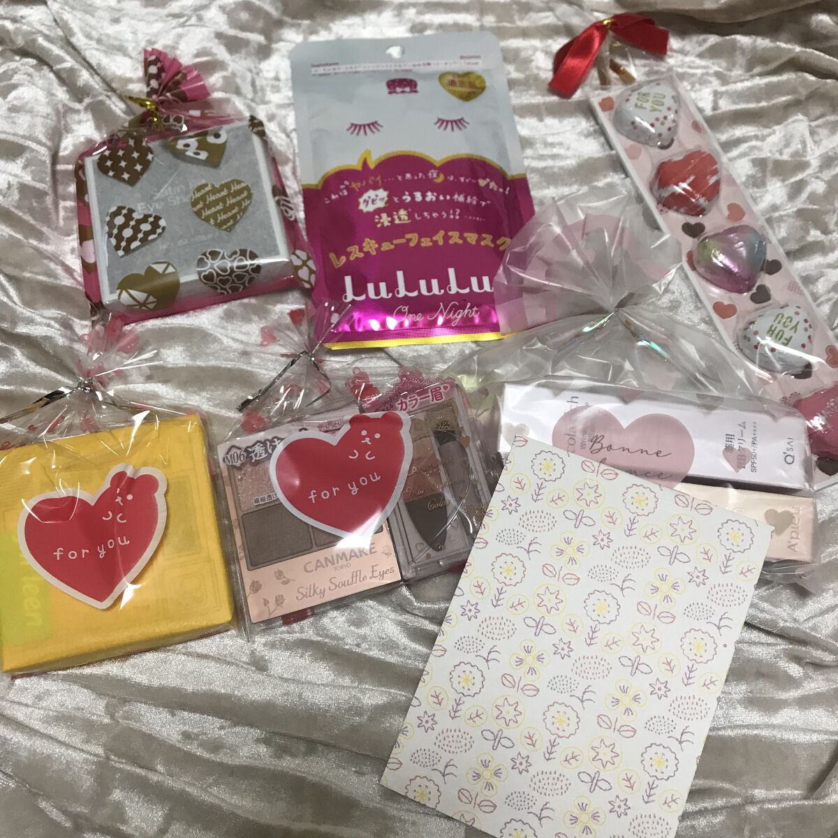 サテンフィットアイシャドウ/HOLIKA HOLIKA/アイシャドウパレットを使ったクチコミ（2枚目）