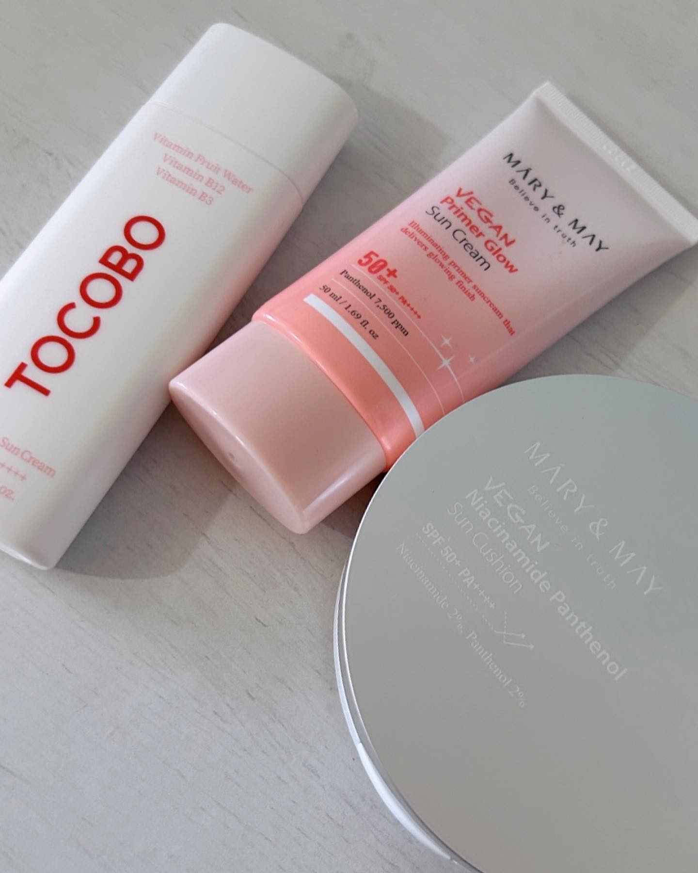 MARY&MAY ヴィーガンプライマーグロウ サンクリームのクチコミ「
夏本番やってきますよー☀️
日焼け止め新調する人はチェックしてね😊

[マリーアンドメイ] .....」（1枚目）