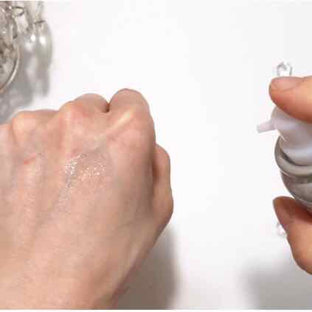 モワトレ 薬用デオドラントショットひんやり クリアハーブ/マンダム/頭皮ケアを使ったクチコミ（3枚目）