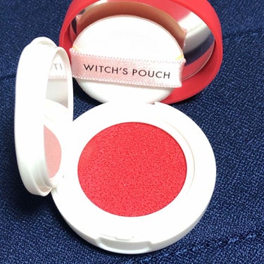 Witch's Pouch クッションブラッシャーのクチコミ「WICTH'S POUCH  クッションチーク
#提供_ウィッチズポーチ

チェリーレッドのク.....」（2枚目）