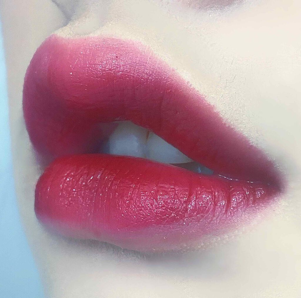 ルージュ ピュールクチュール ヴェルニ ヴィニルクリーム/YVES SAINT LAURENT BEAUTE/口紅を使ったクチコミ(2枚目)