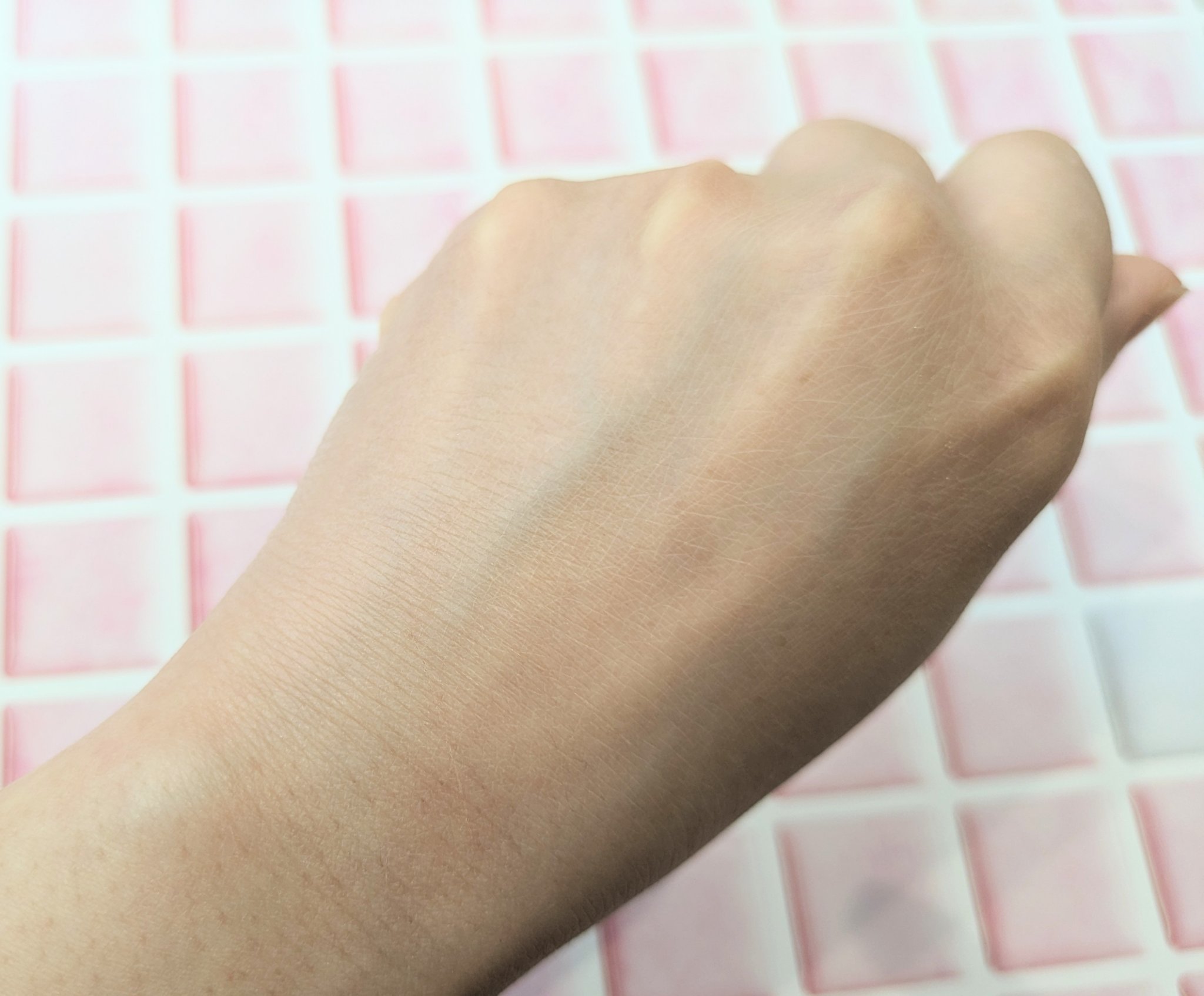 ホワイトニングシアルースパウダー/rafuna/ルースパウダーを使ったクチコミ（3枚目）