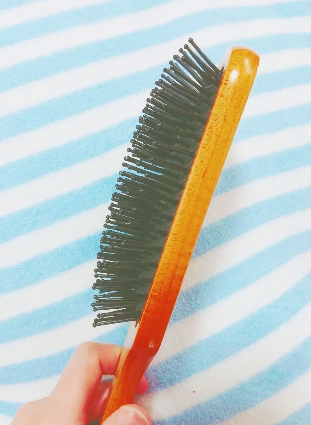 ふかふかクッションのパドルブラシ/マペペ/ヘアブラシを使ったクチコミ(2枚目)