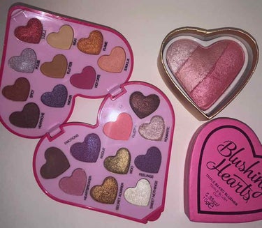 I Heart Revolution Heartbeats Eyeshadow Palette/MAKEUP REVOLUTION/アイシャドウパレットを使ったクチコミ（1枚目）