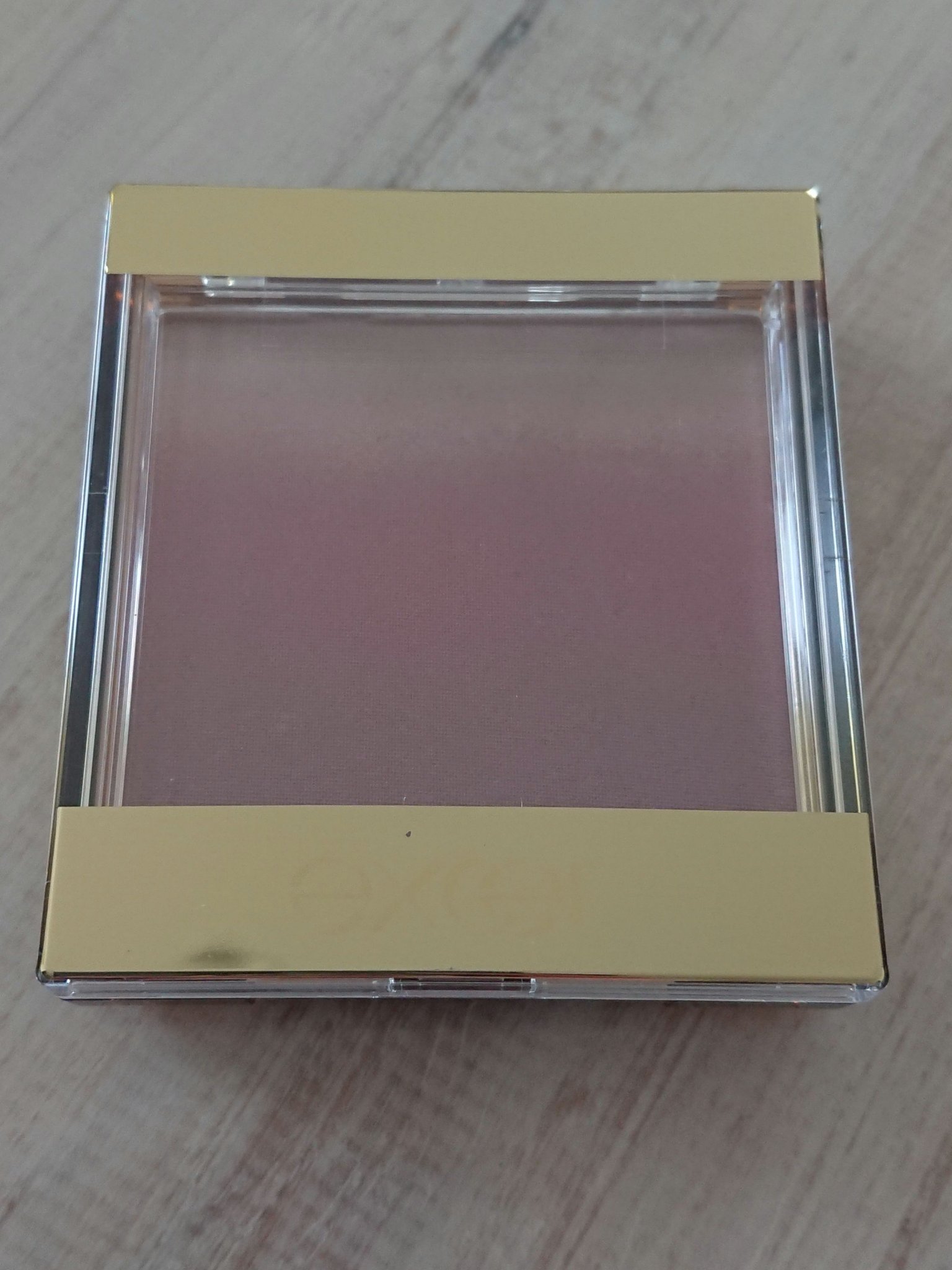 オーラティック ブラッシュ/excel/パウダーチークを使ったクチコミ（1枚目）