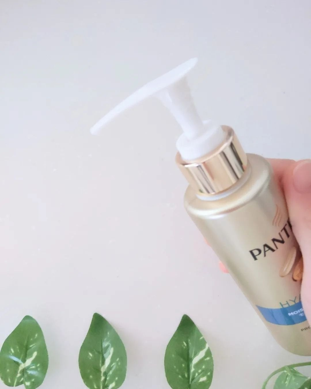 モイストスムースリペア インテンシブ ヴィタミルク 洗い流さないトリートメント/パンテーン/アウトバストリートメントを使ったクチコミ(2枚目)