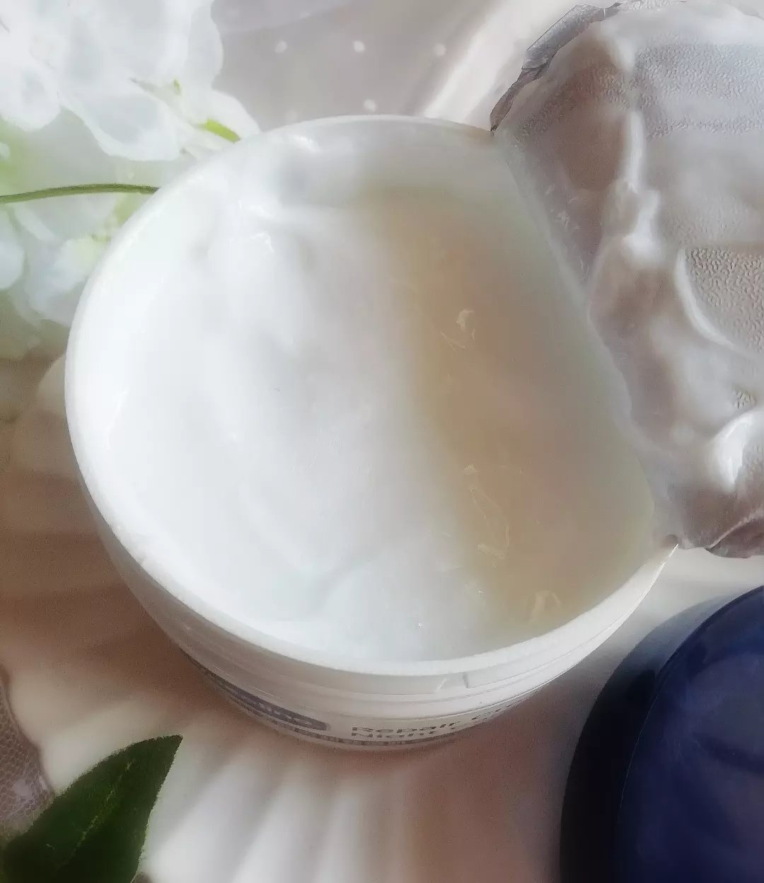 ヴァセリンリペアクリームナイトケア/ヴァセリン/ボディクリームを使ったクチコミ（3枚目）