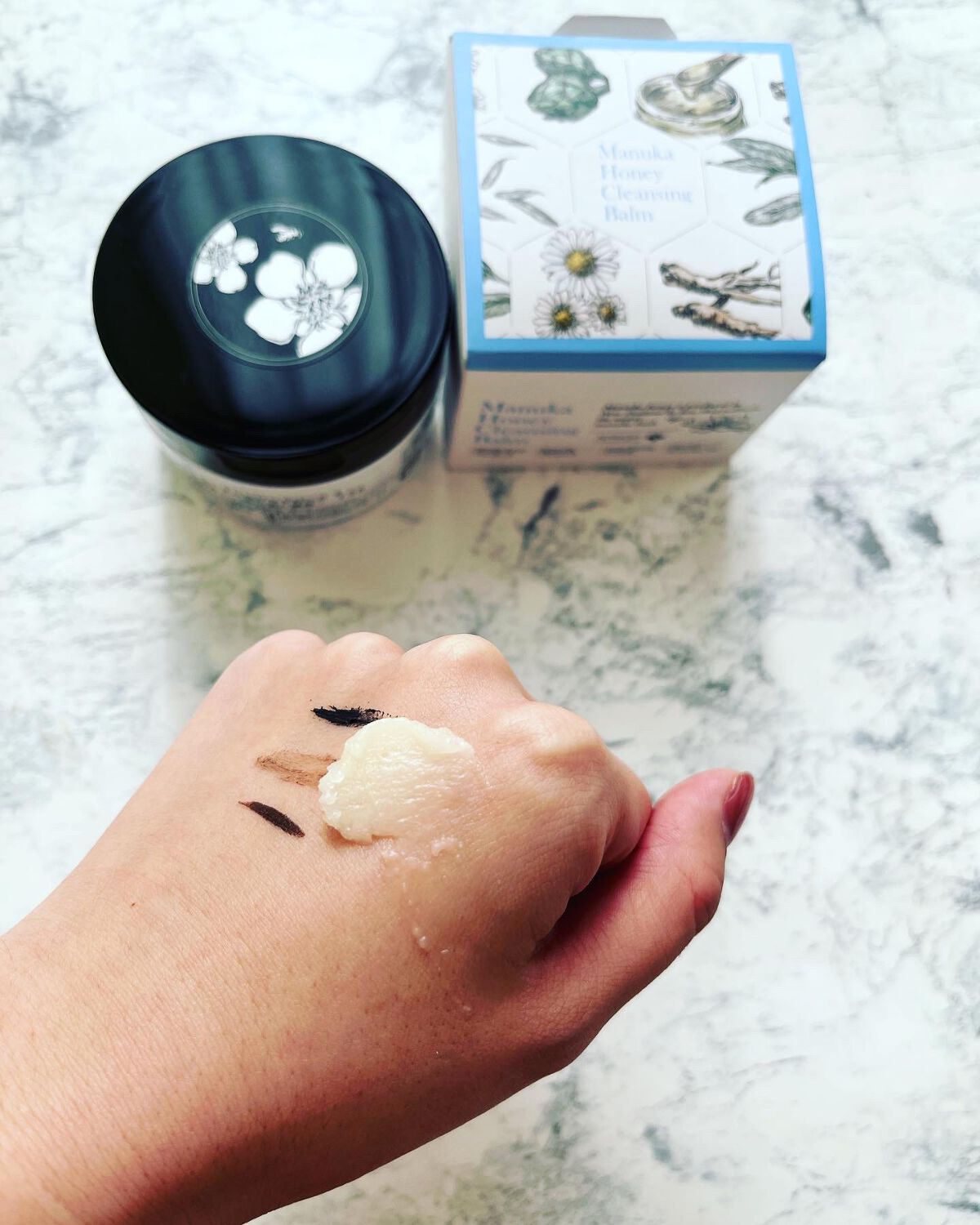 マヌカハニー クレンジングバーム/アピセラピーコスメティクス/クレンジングバームを使ったクチコミ（2枚目）