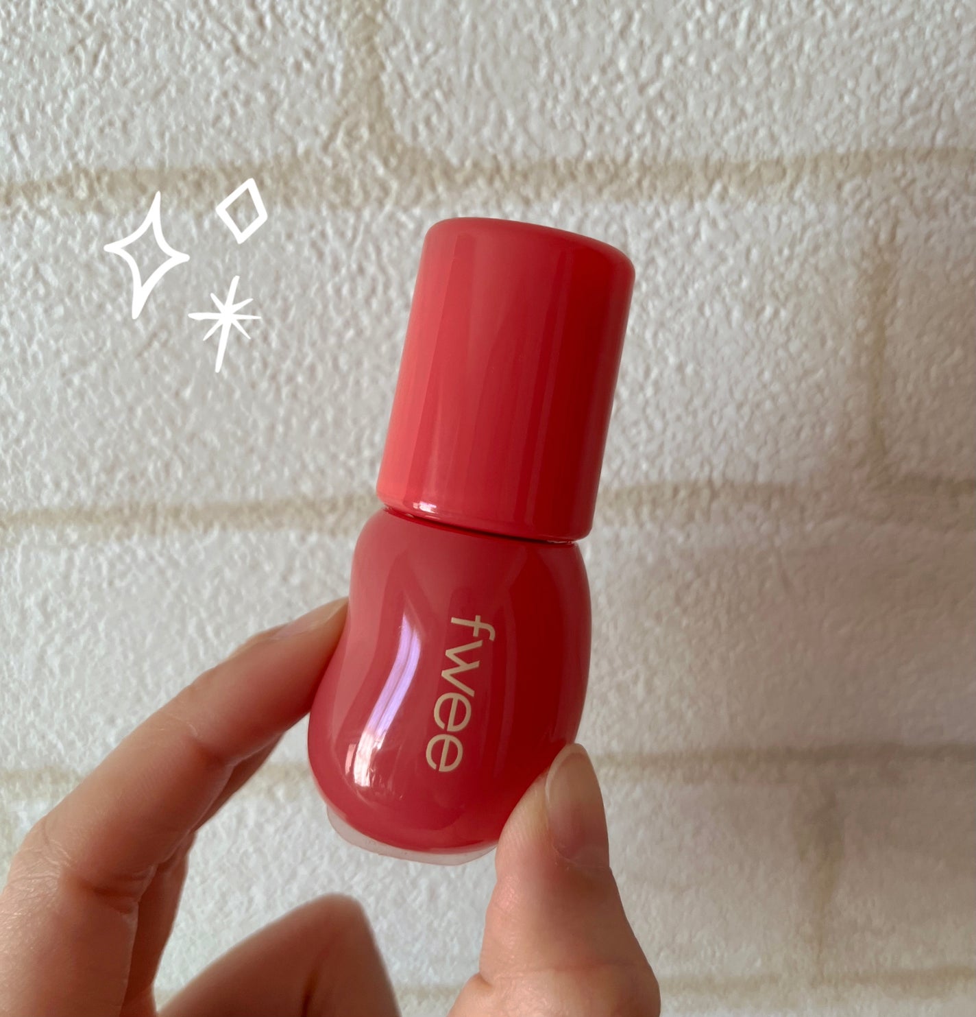 フィー 3Dボリューミンググロス/fwee/リップグロスを使ったクチコミ(1枚目)