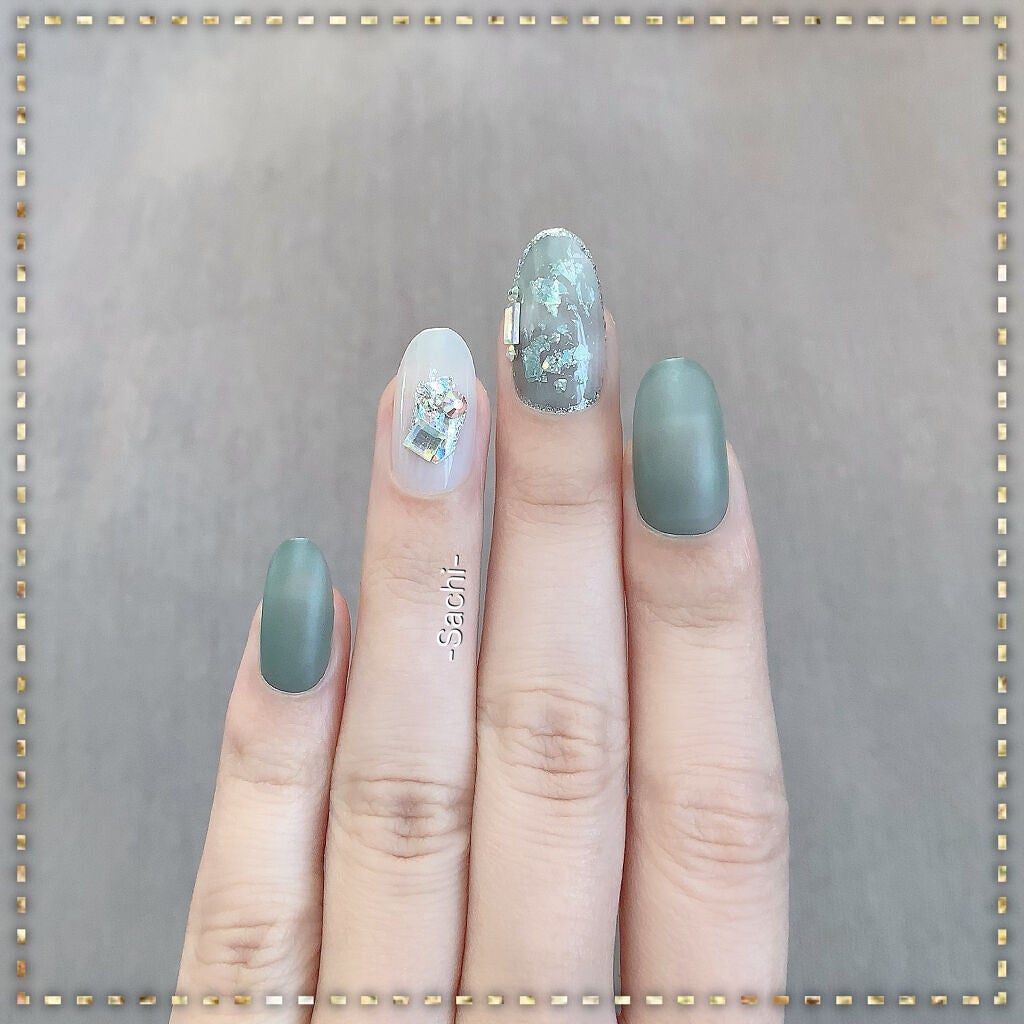 カラフルネイルズ/キャンメイク/マニキュアを使ったクチコミ(2枚目)