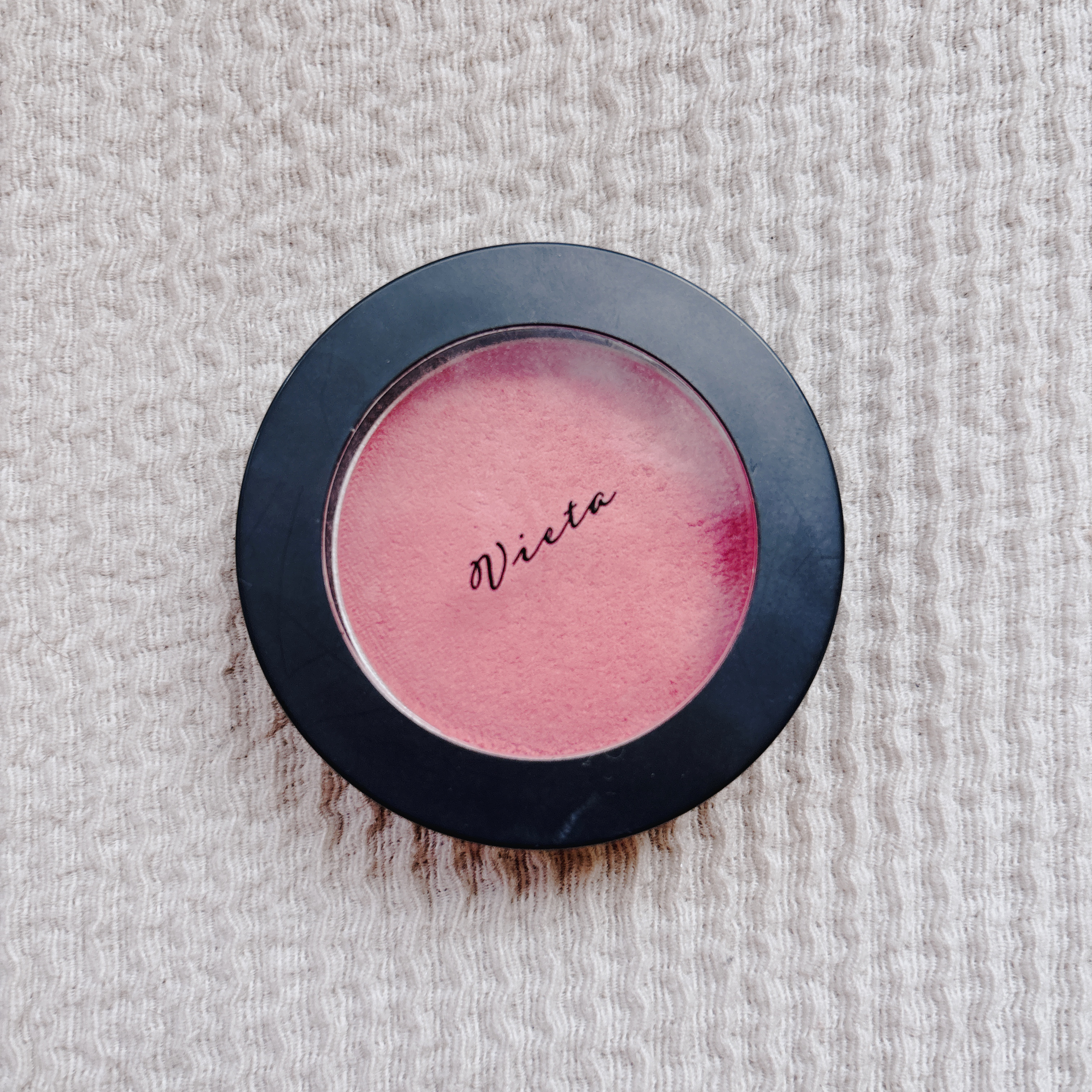 Vieta スキンブルームチークス/ナリス化粧品/パウダーチークを使ったクチコミ（1枚目）
