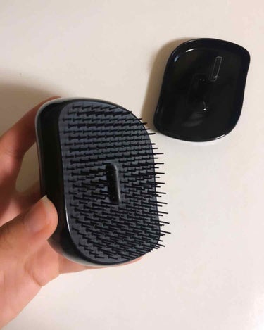 コンパクトスタイラー/TANGLE TEEZER/ヘアブラシを使ったクチコミ（3枚目）