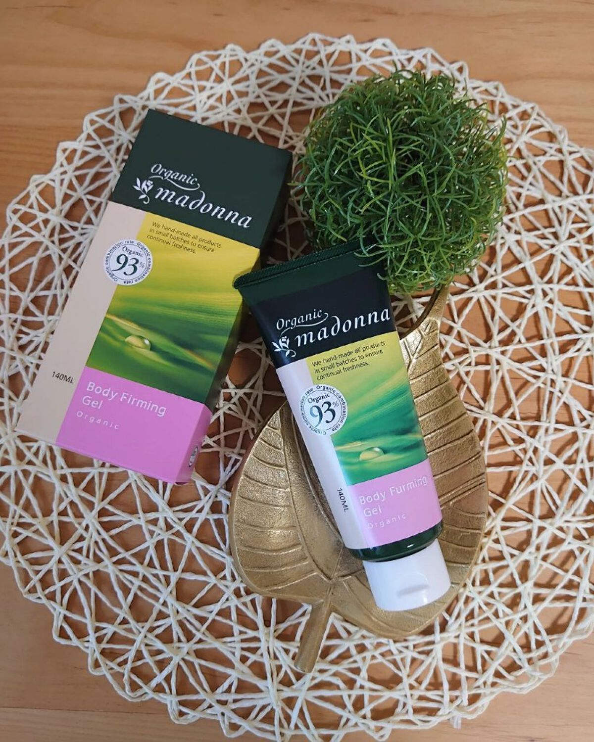 オーガニックマドンナ ボディファーミングジェル