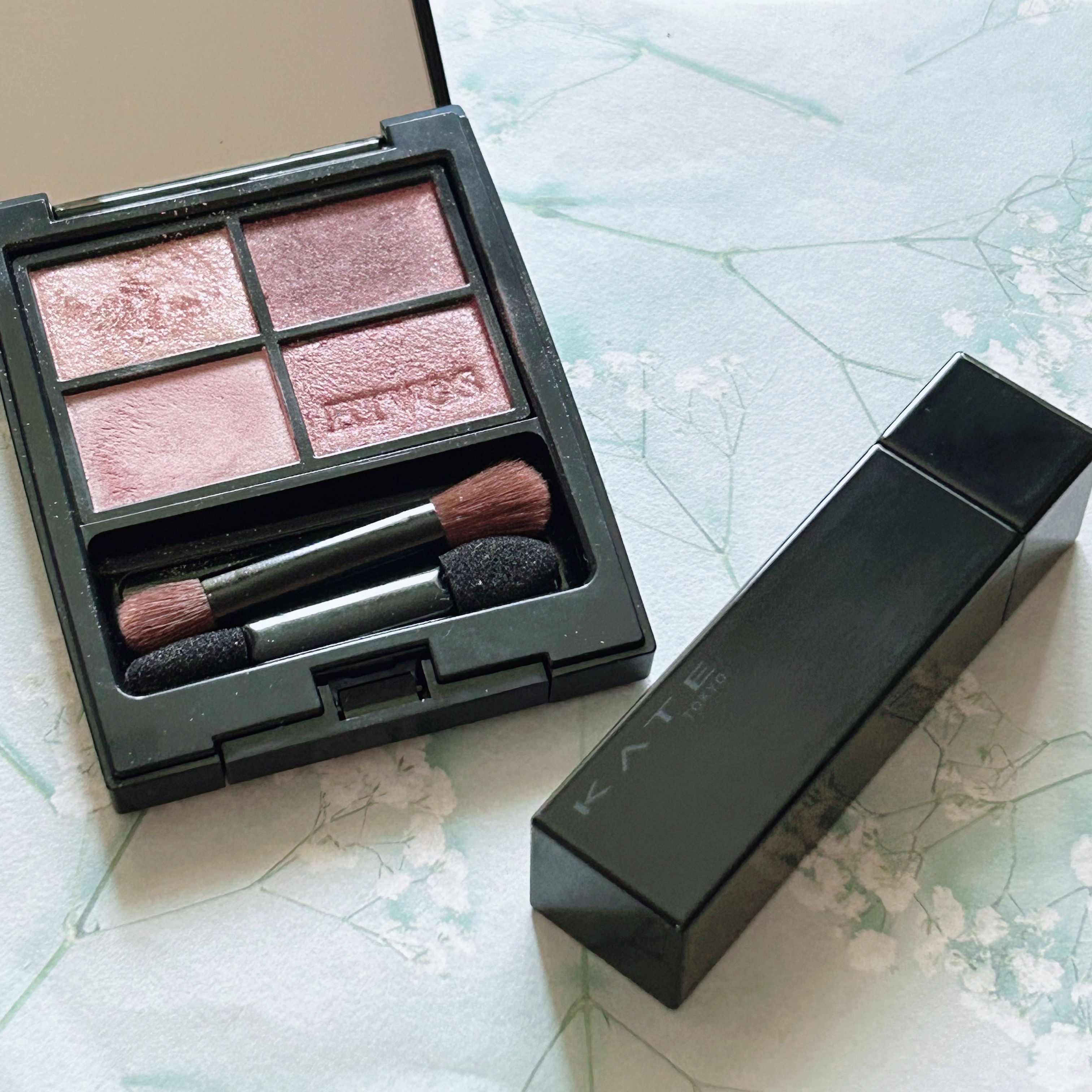 ミネラルクラッシィシャドー/エトヴォス/アイシャドウパレットを使ったクチコミ（1枚目）