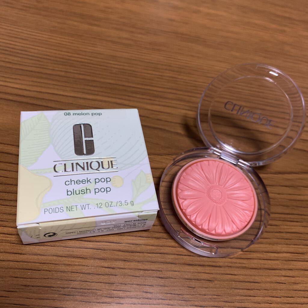 CLINIQUE ブラッシュ ブラシのクチコミ「CLINIQUE  チーク ポップ

これは成人祝いで先輩にいただきました🎁

見た目からして.....」（3枚目）