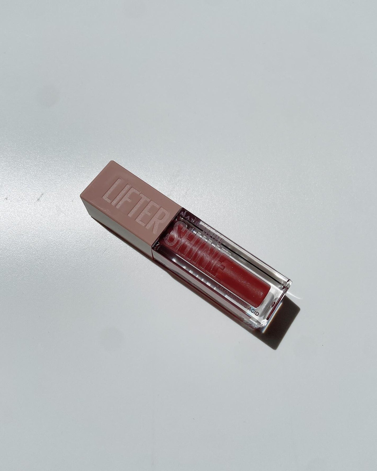 Maybelline Lifter Gloss Plumping Hydrating Lip Gloss/MAYBELLINE NEW YORK/リップグロスを使ったクチコミ(2枚目)