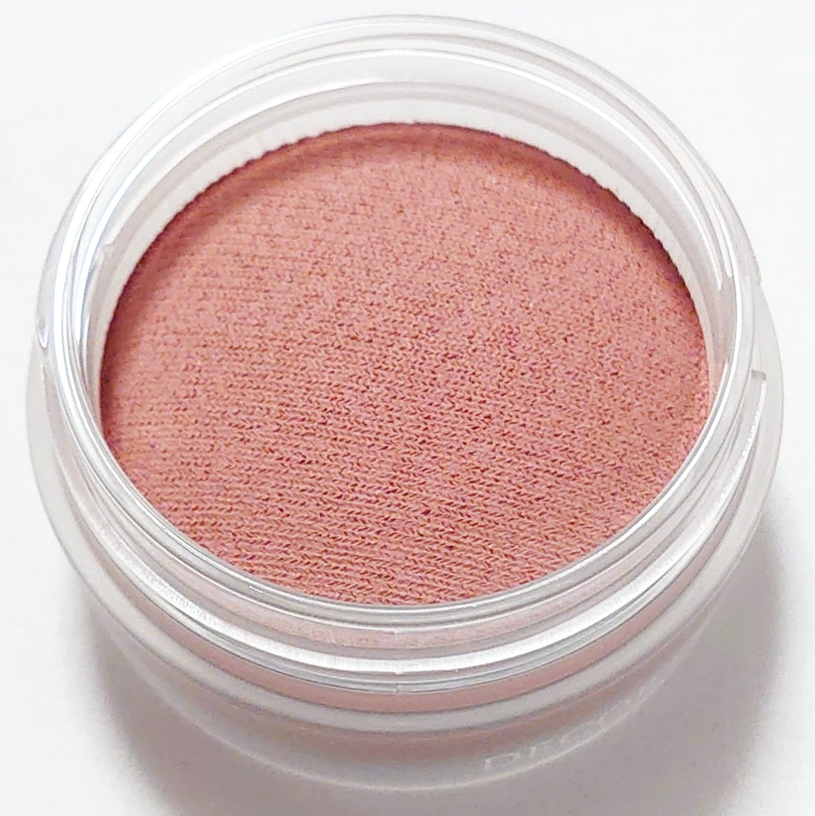 アイグロウジェム スキンシャドウ 22M sakura mousse/DECORTÉ/ジェル・クリームアイシャドウを使ったクチコミ（2枚目）