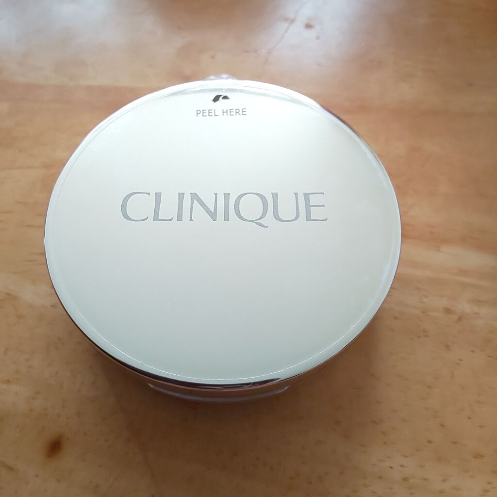 ステイ マット シアー プレスト パウダー/CLINIQUE/プレストパウダーを使ったクチコミ(1枚目)