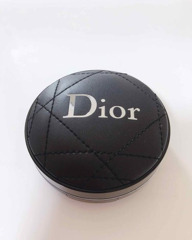 【旧】ディオールスキン フォーエヴァー クッション/Dior/クッションファンデーションを使ったクチコミ（1枚目）