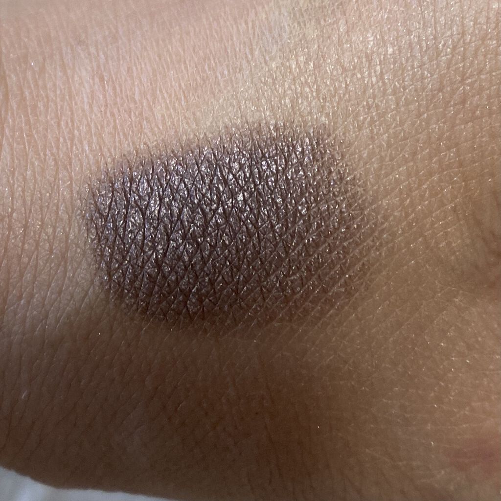 エクストラ ディメンション アイシャドウ ストールン モーメント/M・A・C/単色アイシャドウを使ったクチコミ（3枚目）