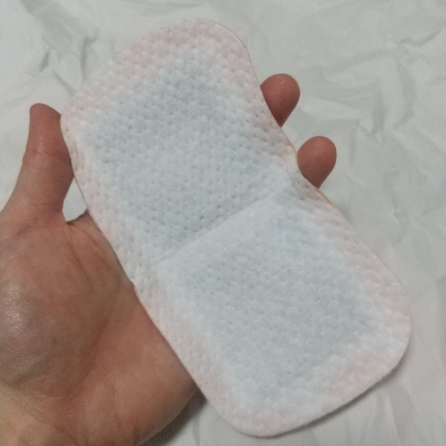 蒸気の温熱シート 下着の内側面に貼るタイプ/めぐりズム/その他を使ったクチコミ(4枚目)