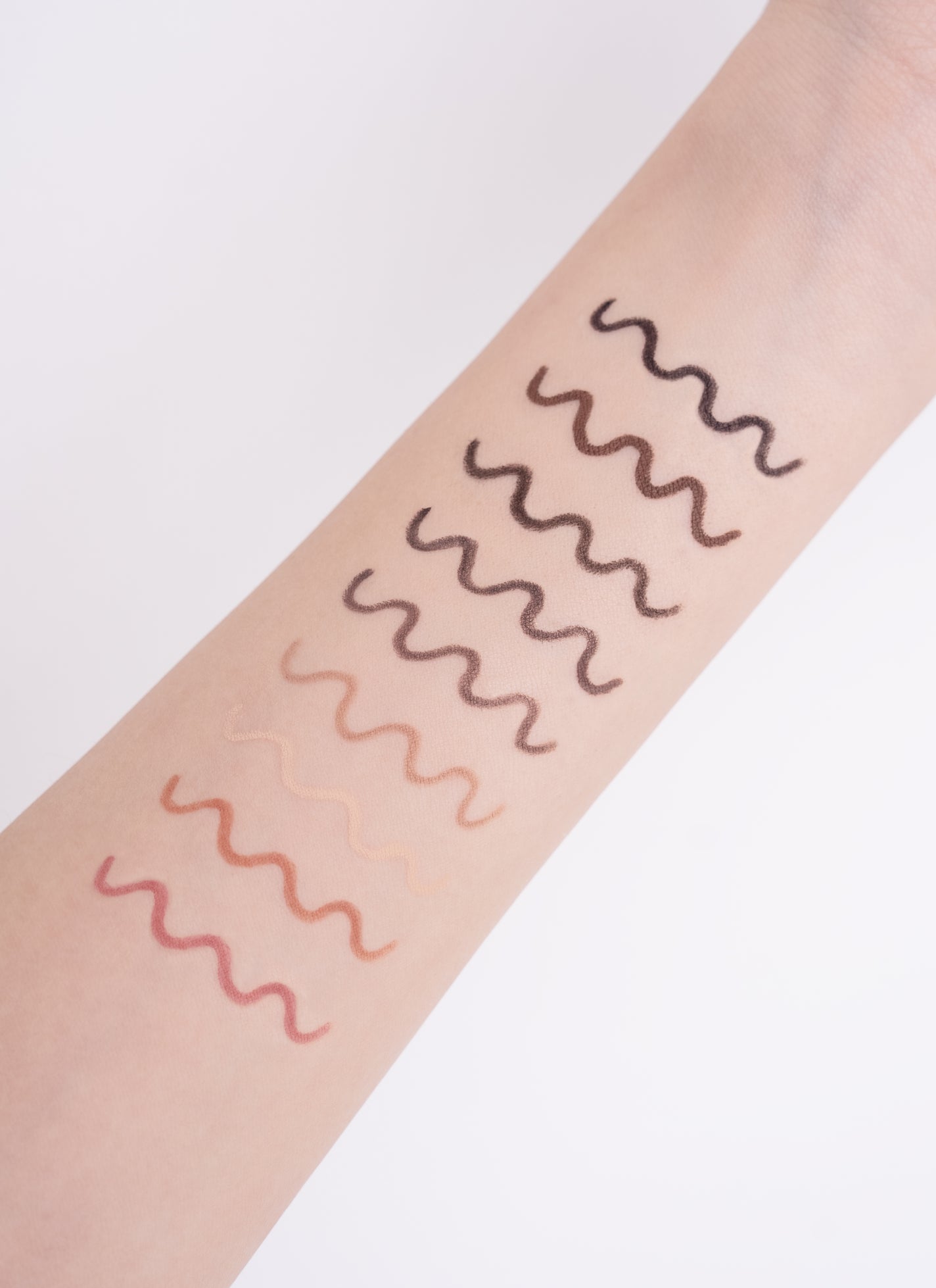 シャープ ソ シンプル ウォータープルーフ ペンシル ライナー(24AD)/CLIO/アイライナーを使ったクチコミ(3枚目)