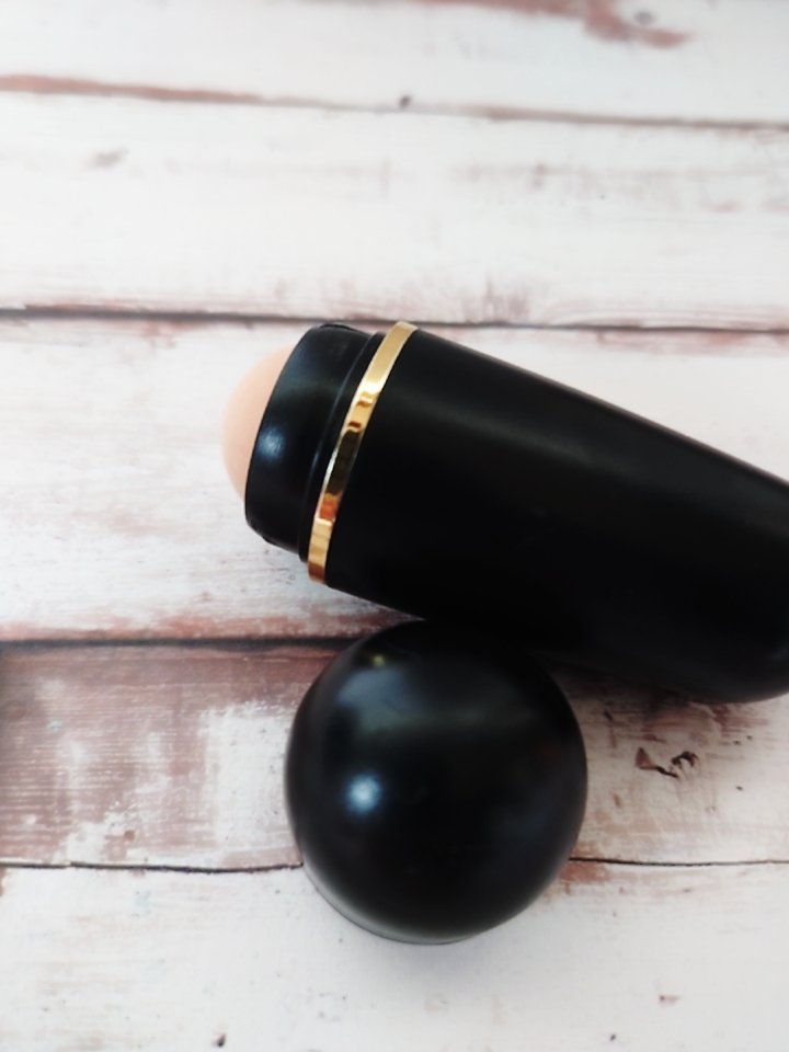 オイル吸収火山フェイスローラー/SHEIN/あぶらとり紙を使ったクチコミ（1枚目）