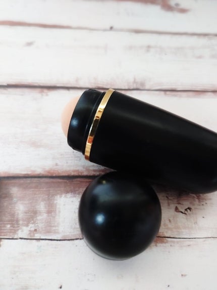 オイル吸収火山フェイスローラー/SHEIN/あぶらとり紙を使ったクチコミ(1枚目)