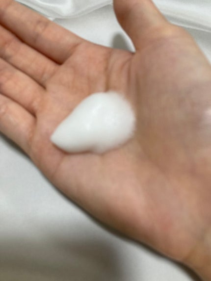 ニベア クリアビューティー弱酸性泡洗顔 もっちり美肌/ニベア/泡洗顔を使ったクチコミ(2枚目)