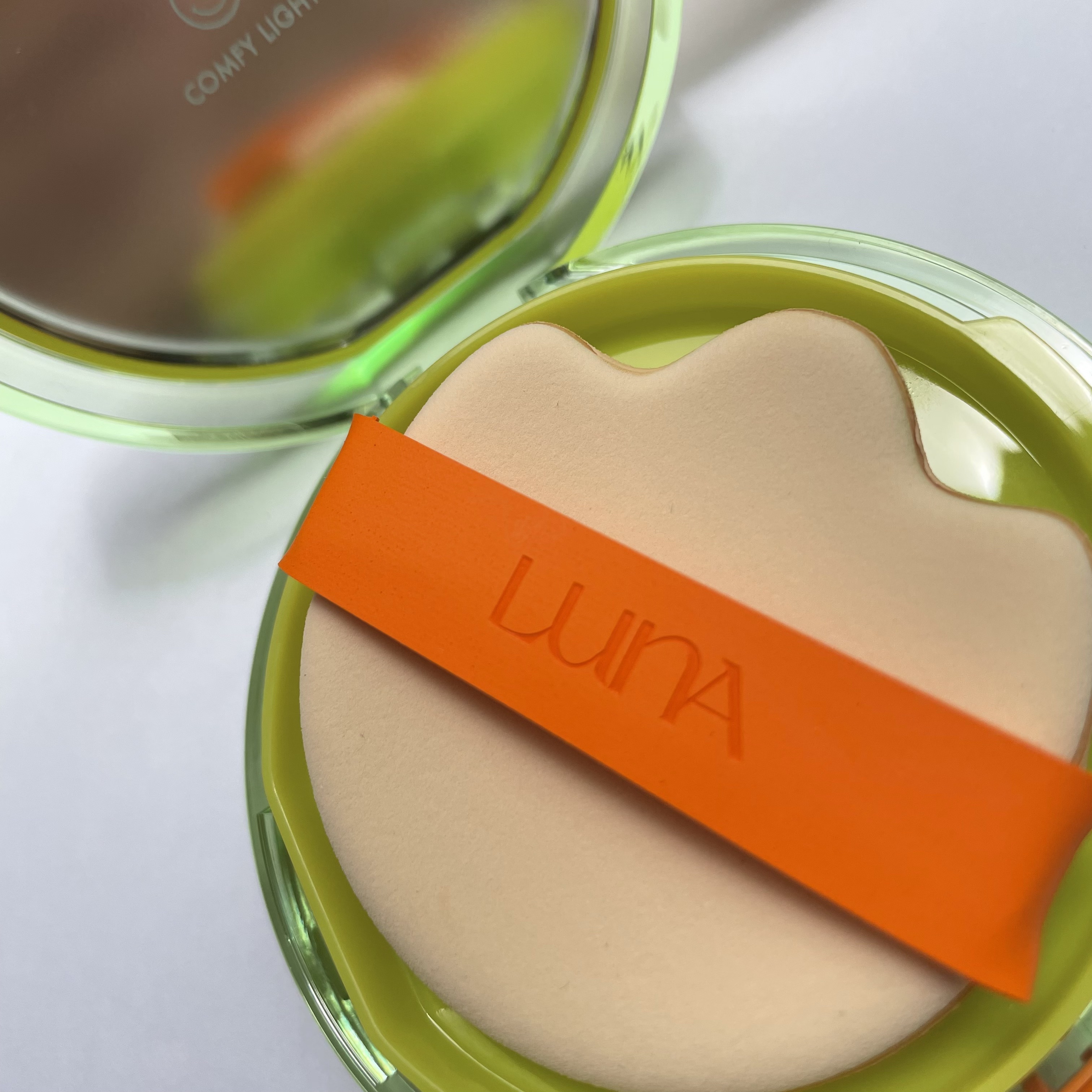 コンフィーライトクッション/LUNA/クッションファンデーションを使ったクチコミ（2枚目）