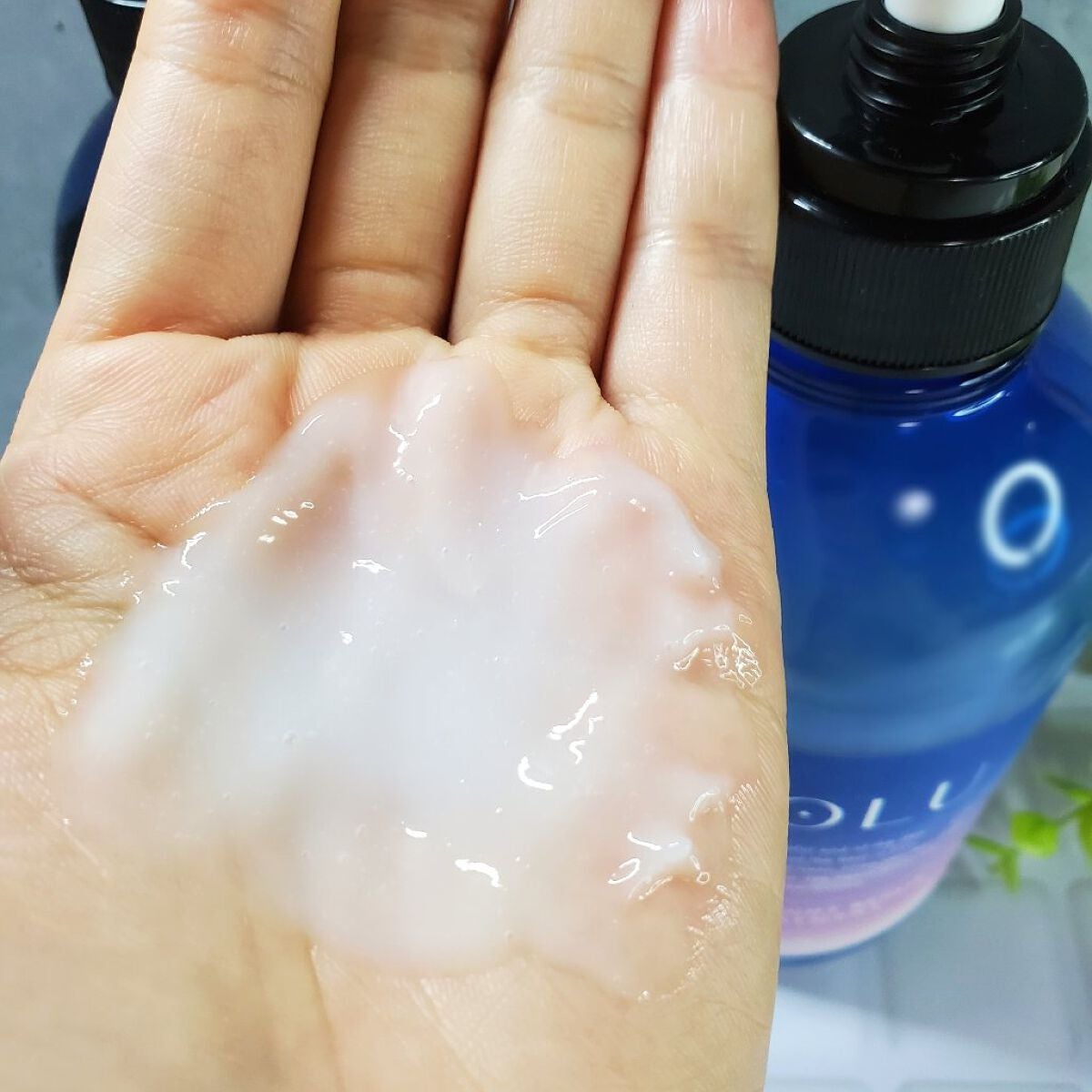 カームナイトリペアシャンプー/トリートメント/YOLU/市販シャンプーを使ったクチコミ(6枚目)