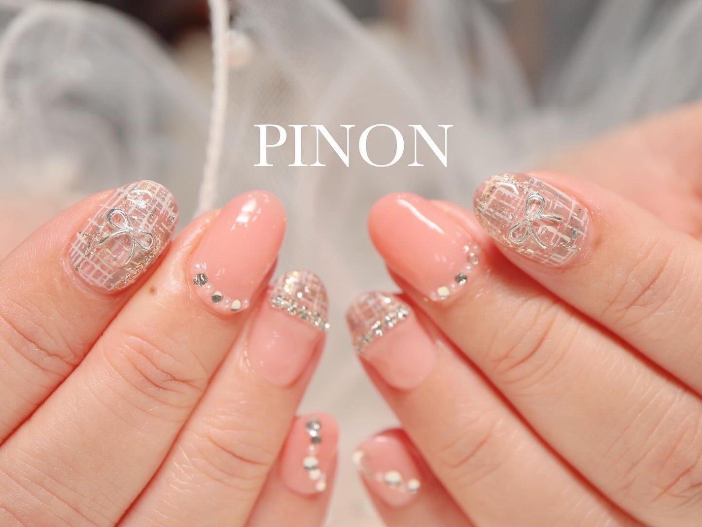 shino on LIPS 「ツイードネイル☺︎お持ち込みデザインアレンジです!ベースカラー..」(2枚目)
