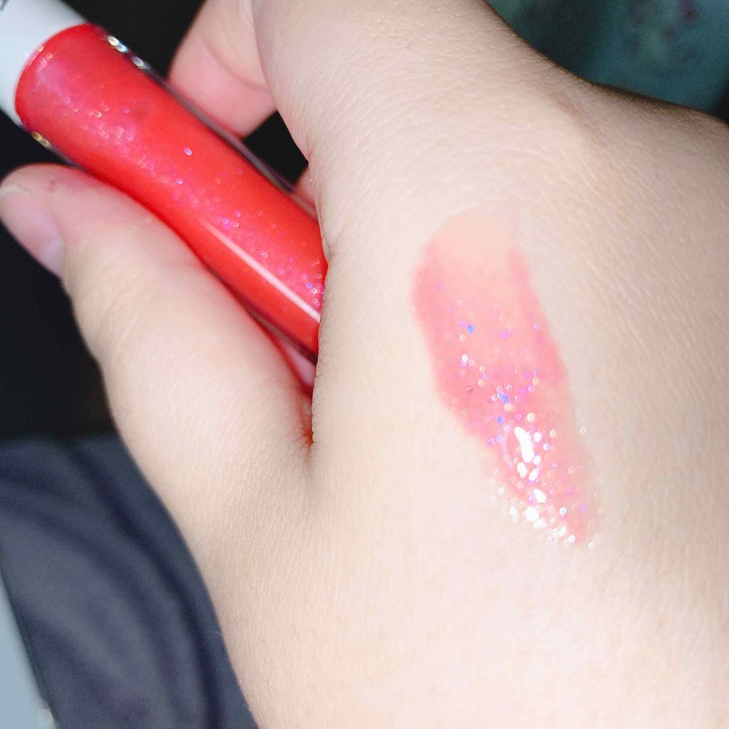 メスメリック グラスリップオイル/CHICCA/リップグロスを使ったクチコミ(2枚目)