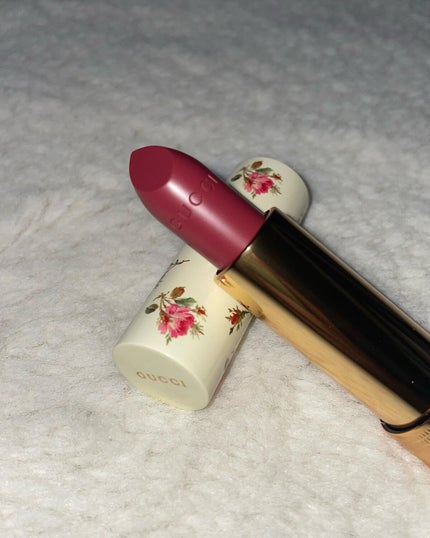 グッチ ルージュ ア レーヴル ヴォワル/GUCCI beauty/口紅を使ったクチコミ(4枚目)