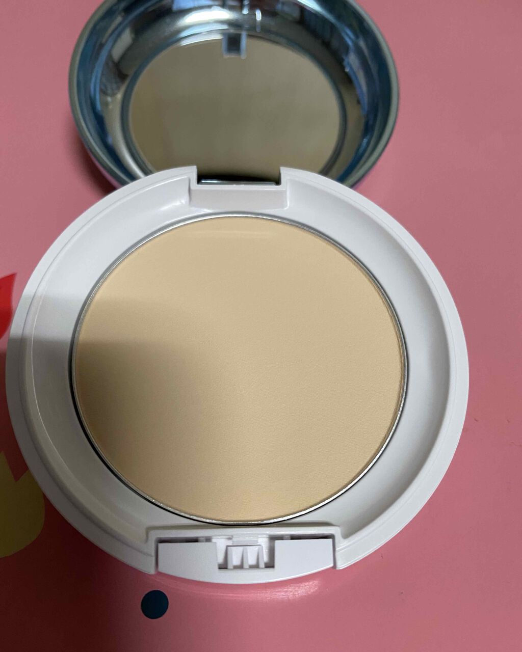 クールフィットカバーパウダー UV50/エクスボーテ/プレストパウダーを使ったクチコミ(4枚目)