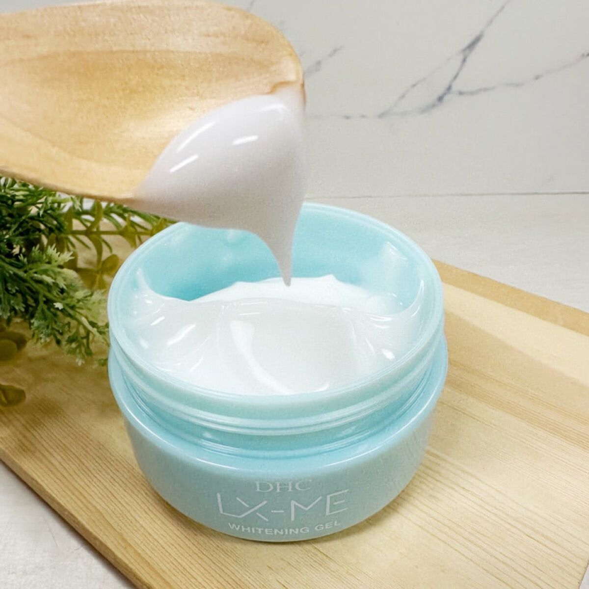DHCルクスミー 薬用ホワイトニング ジェル/DHC/オールインワン化粧品を使ったクチコミ（1枚目）