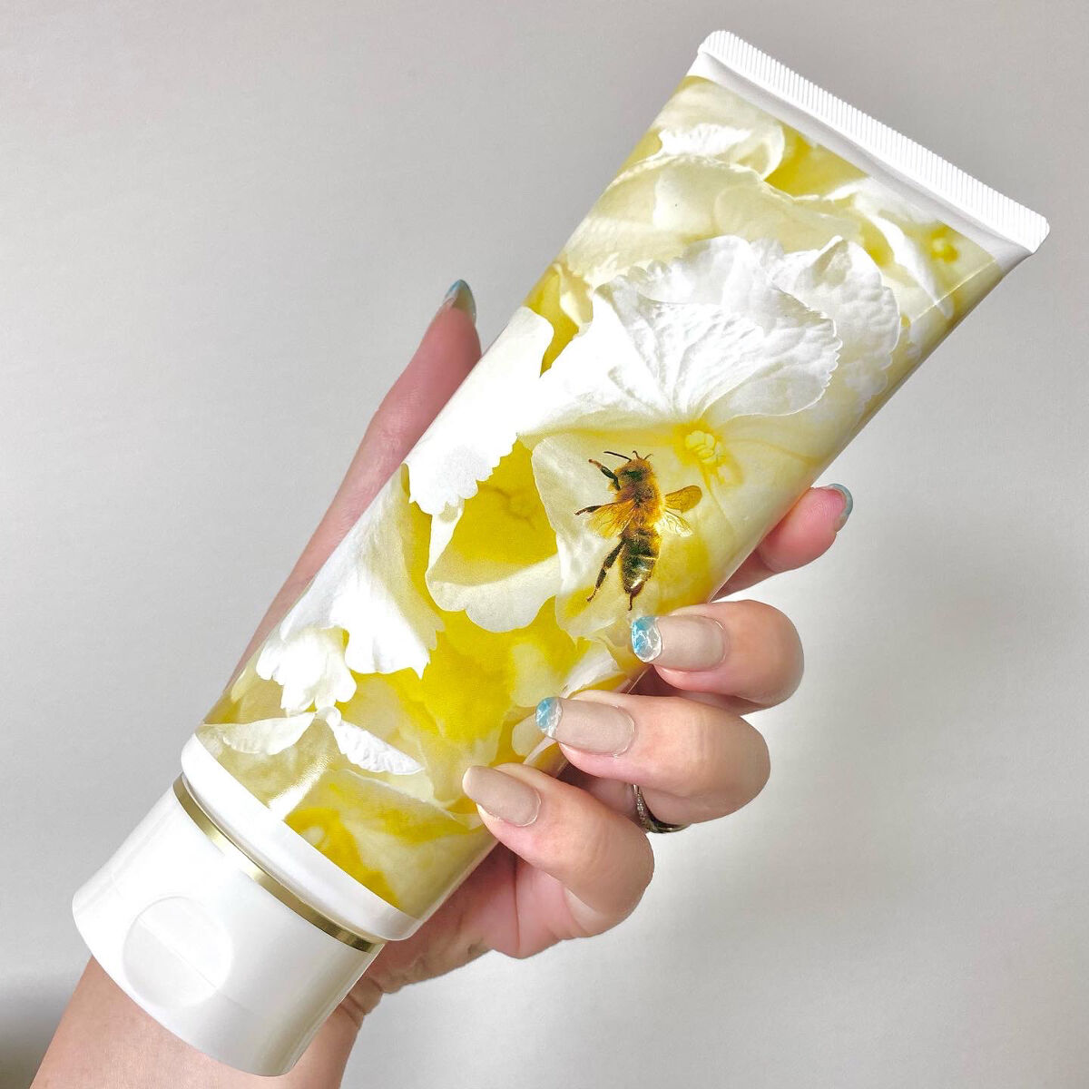 ブーケブランシャンプー／コンディショナー/HACCI/市販シャンプーを使ったクチコミ（2枚目）