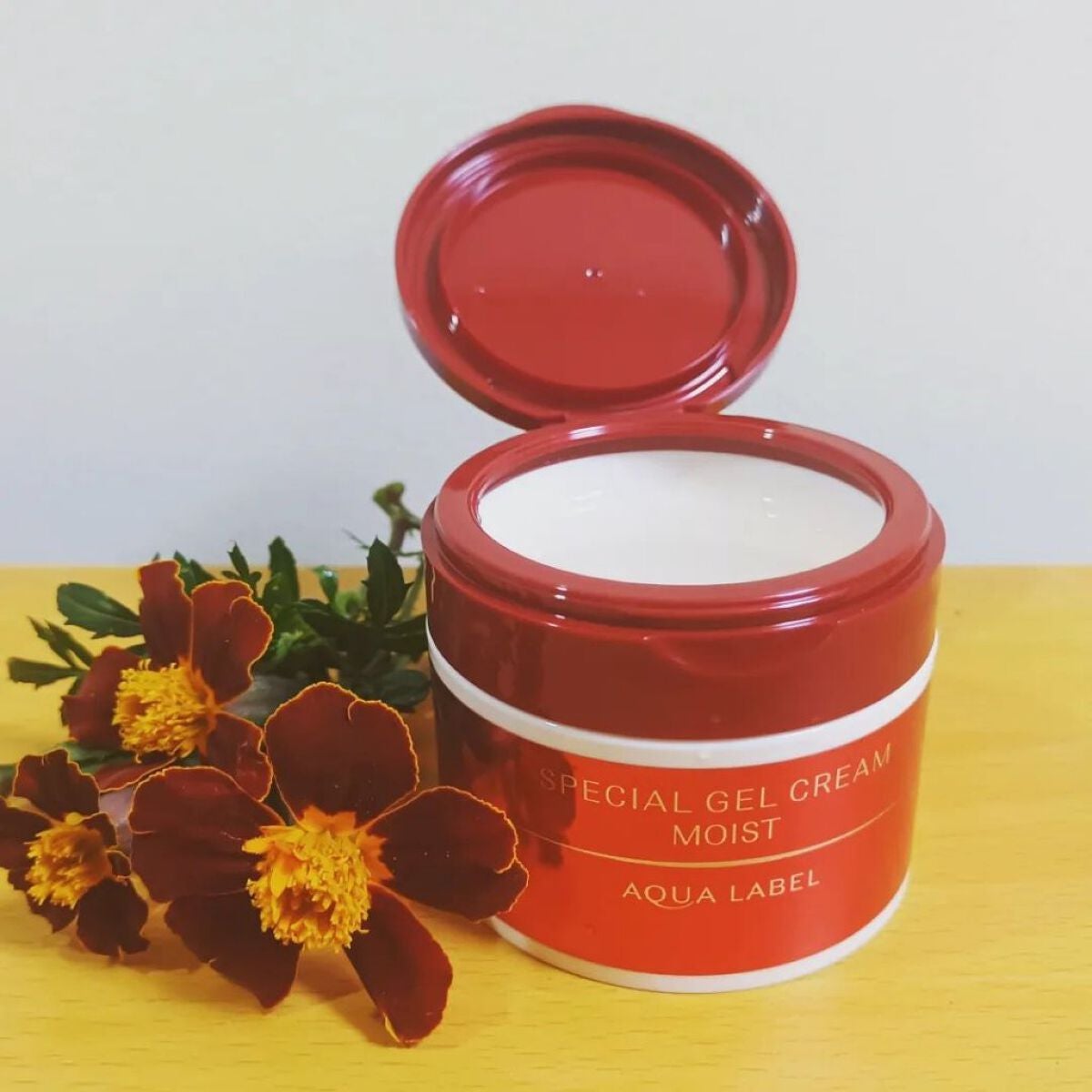 スペシャルジェルクリーム(モイスト)/アクアレーベル/オールインワン化粧品を使ったクチコミ(1枚目)