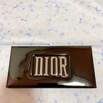 Dior ディオール クチュール パレットのクチコミ「ディオール クチュール パレット (オンラインブティック限定品)
使わないだろうけど、限定だ.....」(2枚目)