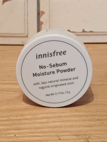 ノーセバム モイスチャーパウダー/innisfree/プレストパウダーを使ったクチコミ（1枚目）