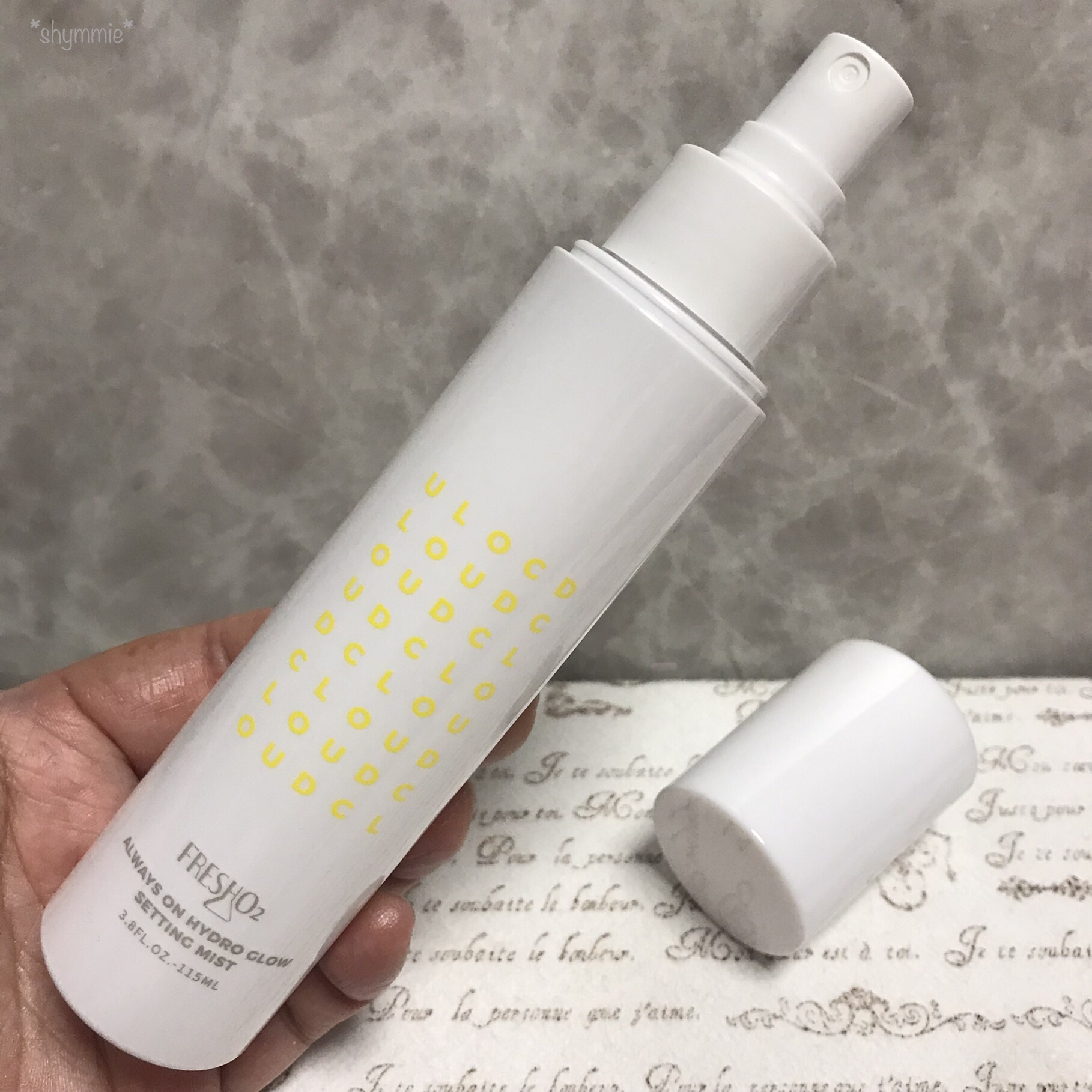 クラウドオールウェイズオン ハイドログロー メイクキー プミスト/FRESHO2/フィックスミストを使ったクチコミ（1枚目）