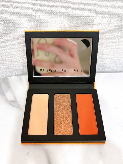 スパガール アイシャドウ トリオ/BOBBI BROWN/アイシャドウパレットを使ったクチコミ(2枚目)