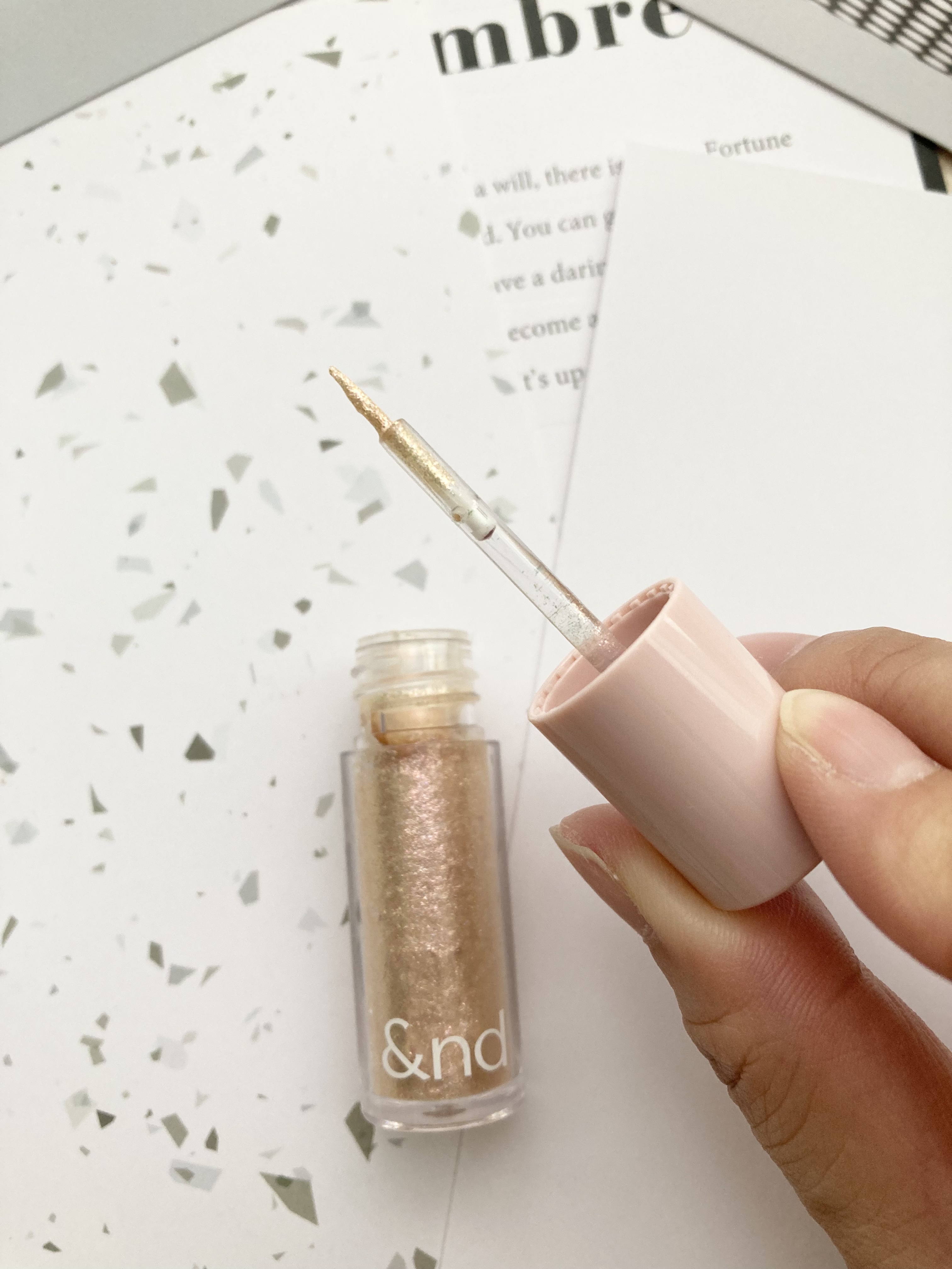 メロウドローアイブロウ BR01 チョコ/&nd by rom&nd/アイブロウペンシルを使ったクチコミ（3枚目）