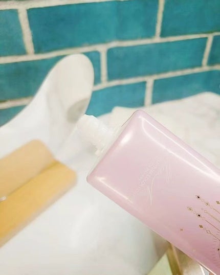 コラーゲンモイスチャーカラーコントロール/illuN/化粧下地を使ったクチコミ(2枚目)