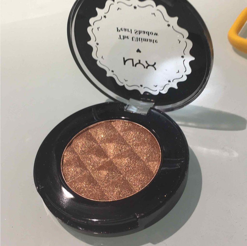 ウルトラパールアイシャドー/NYX Professional Makeup/単色アイシャドウを使ったクチコミ(2枚目)