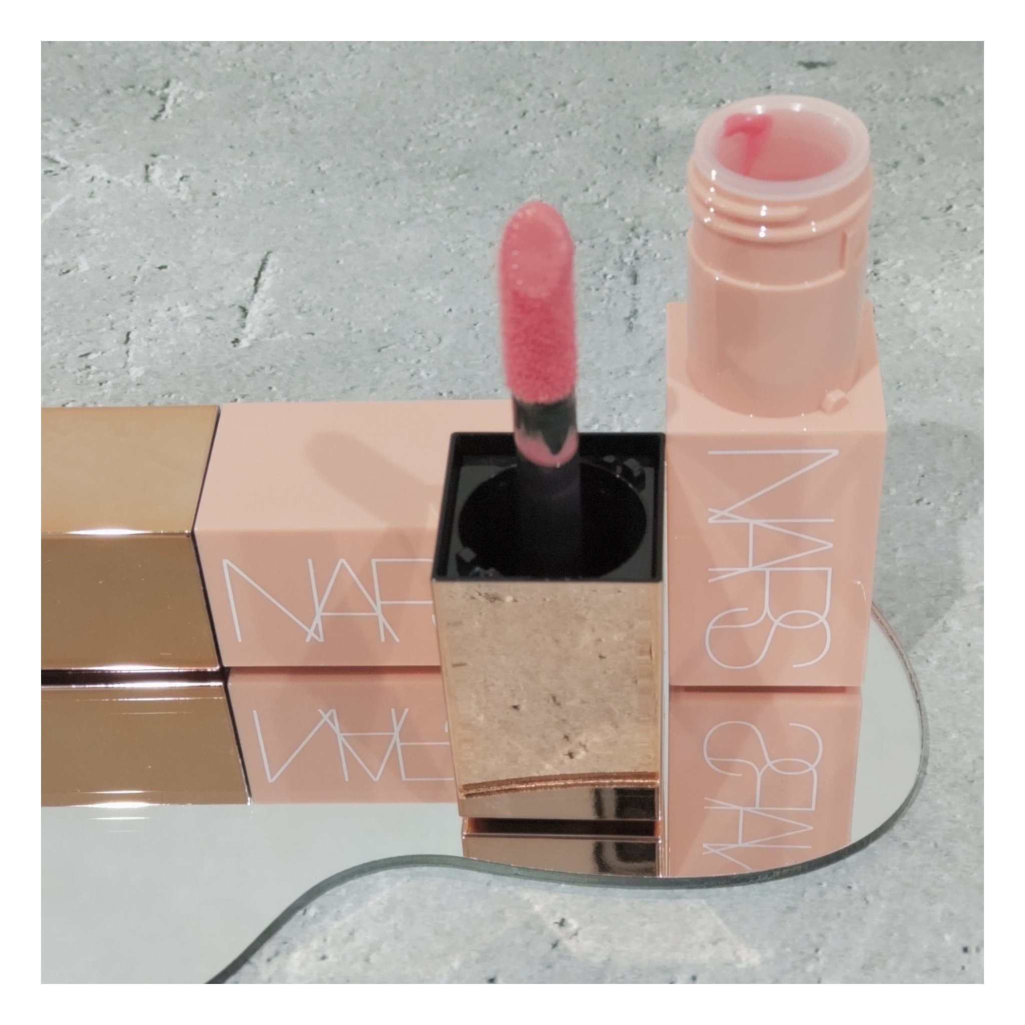  アフターグロー　リキッドブラッシュ/NARS/リキッドチークを使ったクチコミ（2枚目）