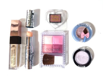 スパークリングアイグロス 07 ハニーゴールド/スウィーツ スウィーツ/リキッドアイシャドウを使ったクチコミ(1枚目)