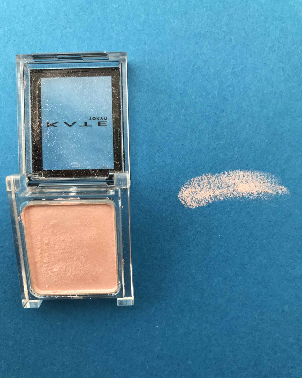 ケイト ザ アイカラー/KATE/単色アイシャドウを使ったクチコミ(2枚目)