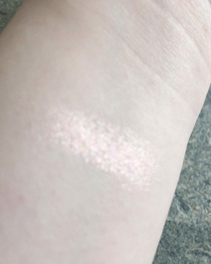 グリッタープリズム シャドウ/MISSHA/グリッターを使ったクチコミ(2枚目)