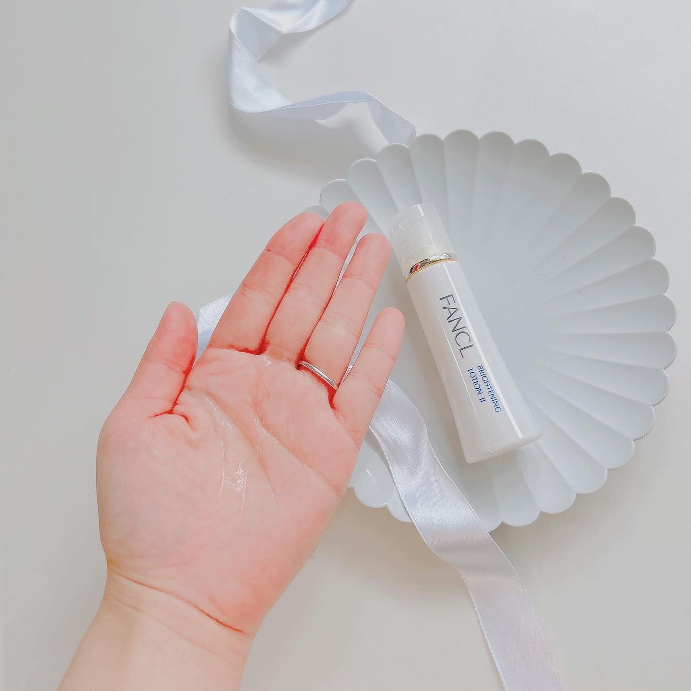 ブライトニング 化粧液 II しっとり<医薬部外品>/ファンケル/化粧水を使ったクチコミ(5枚目)